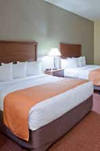 Hotel AmericInn Wyndham Fargo Medcl photo 2
