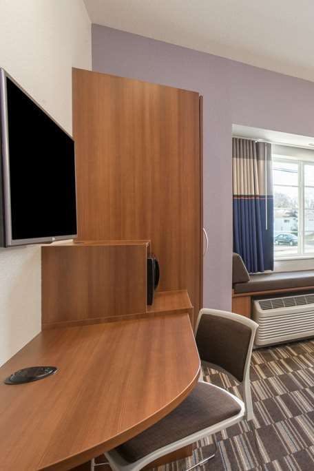 Hotel Microtel Inn & Suites by Wyndham Cadiz photo 5