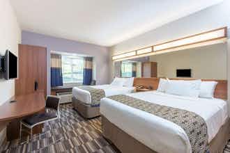 Hotel Microtel Inn & Suites by Wyndham Cadiz photo 4