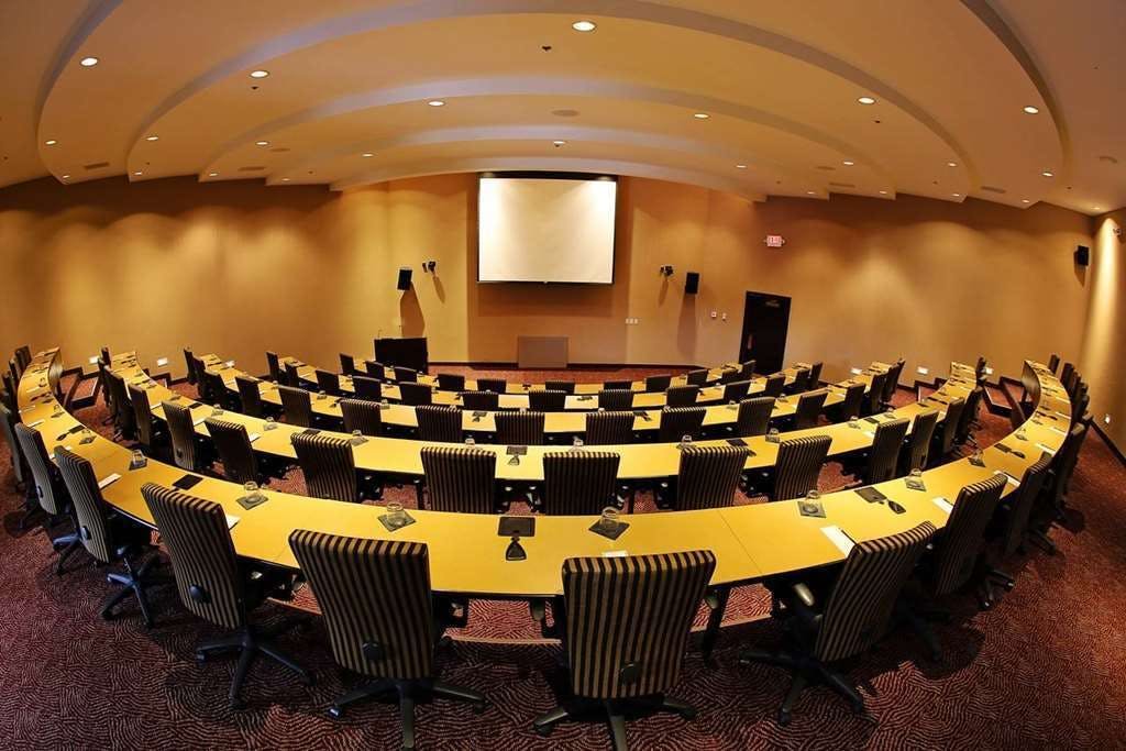 Hotel The Bertram Inn & Conf Ctr, Trademark Collection Hotel photo 5