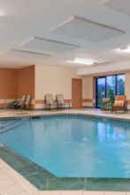 Hotel Ramada by Wyndham Catlettsburg/Ashland photo 4