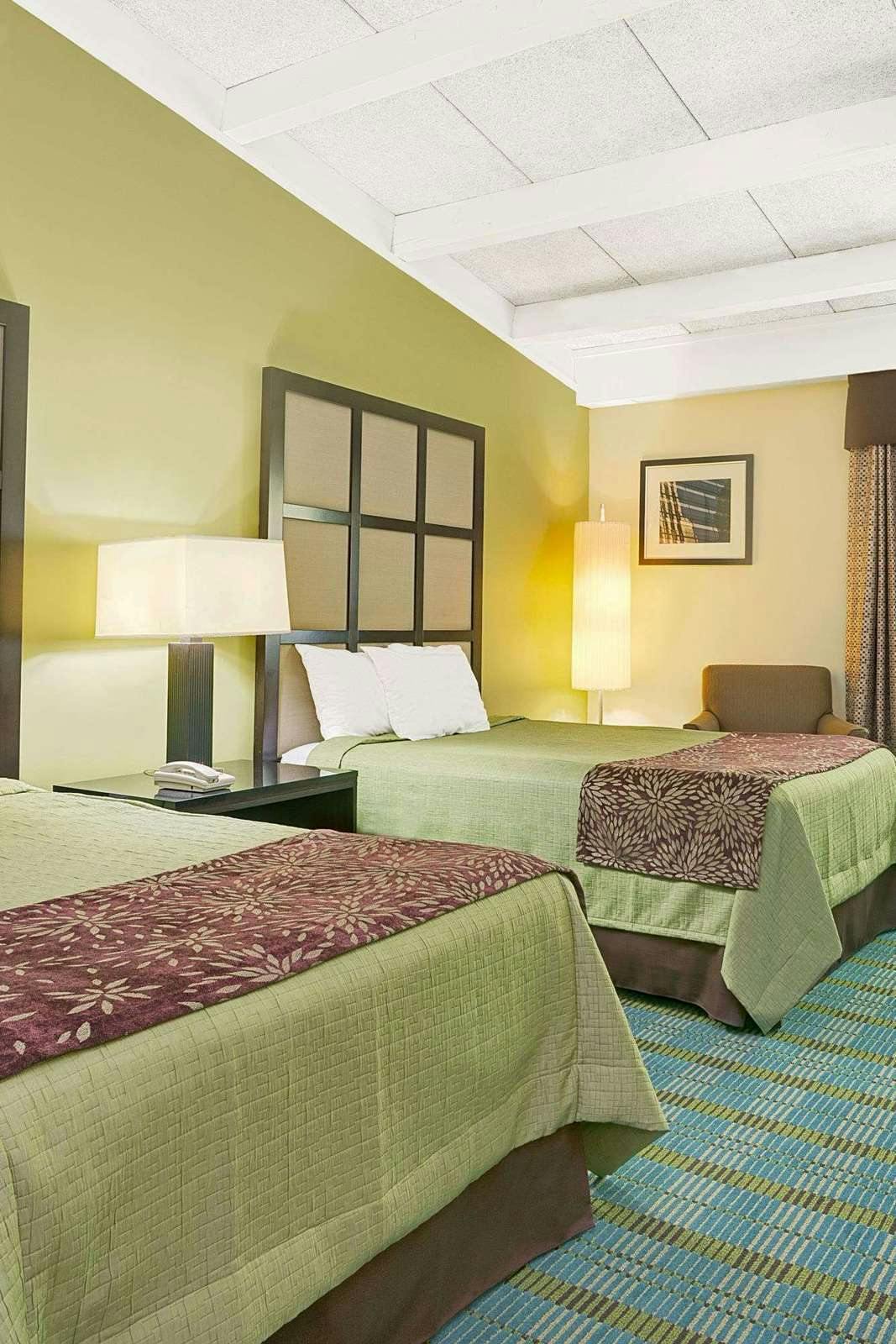 Days Inn Southington Glastonbury Hoteltonight