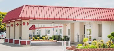 Ramada Enid