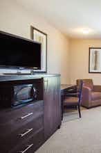 Hotel Super 8 by Wyndham Meadow Lake photo 3