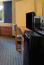 Hotel Microtel Inn & Suites by Wyndham Leesburg/Mt Dora photo 3