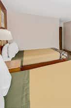 Hotel CRY Super 8 Crystal Lake photo 2