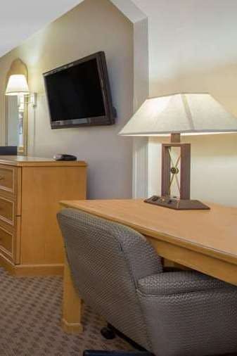 Hotel Super 8 by Wyndham Port Royal/Beaufort photo 3