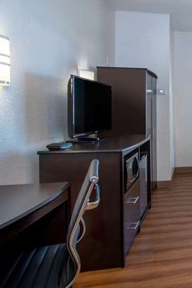 Hotel Baymont by Wyndham Sheridan photo 4