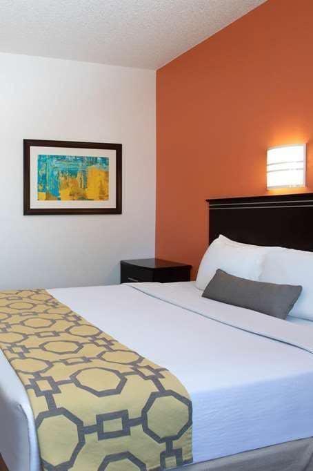 Hotel Baymont by Wyndham Sheridan photo 1