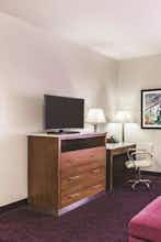 Hotel La Quinta Inn Ste Chambersburg photo 3