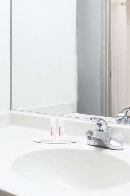 Hotel Super 8 Willcox AZ photo 4