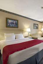 Hotel Ramada Trenton photo 1