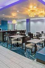 Hotel La Quinta Inn Ste Victoria photo 5