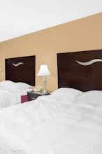 Hotel Super 8 Sheboygan photo 2