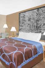 Hotel Super 8 Seville photo 1