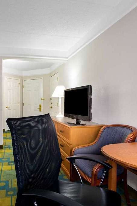 Hotel La Quinta Inn & Suites by Wyndham Austin Southwest photo 4