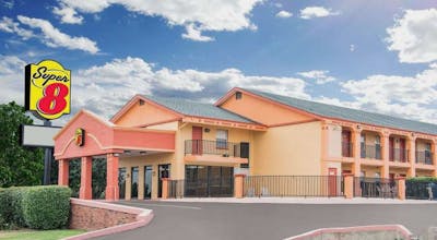 Super 8 by Wyndham Tulsa/Arpt/St Fairgrounds