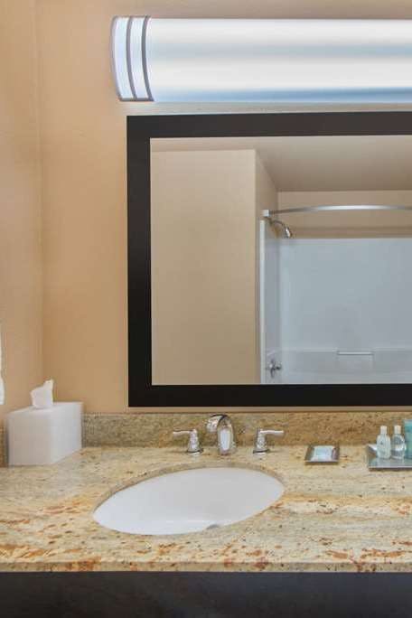 Hotel Wyndham Garden Oklahoma City Conference Ctr/Airpt/Bricktown photo 4