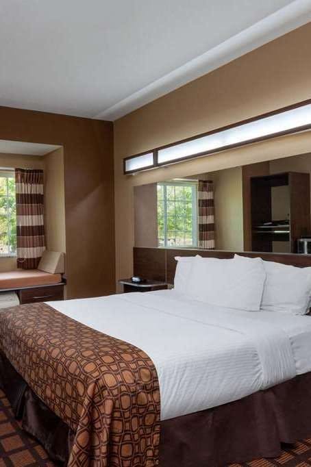 Hotel Microtel Inn & Suites by Wyndham Columbia/At Fort Jackson photo 1