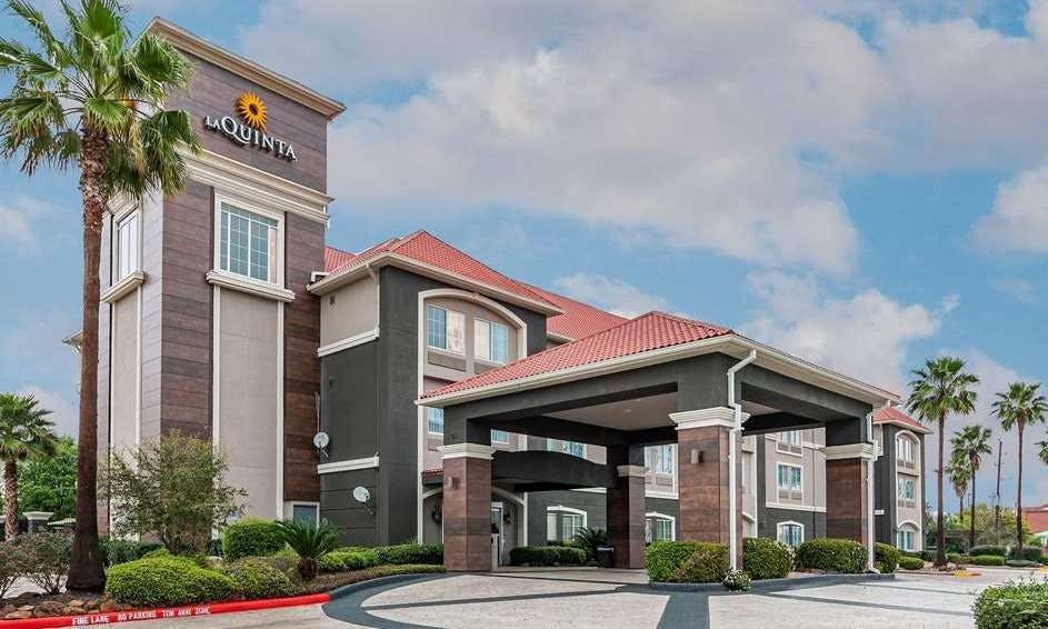 La Quinta Inn & Suites by Wyndham Tomball