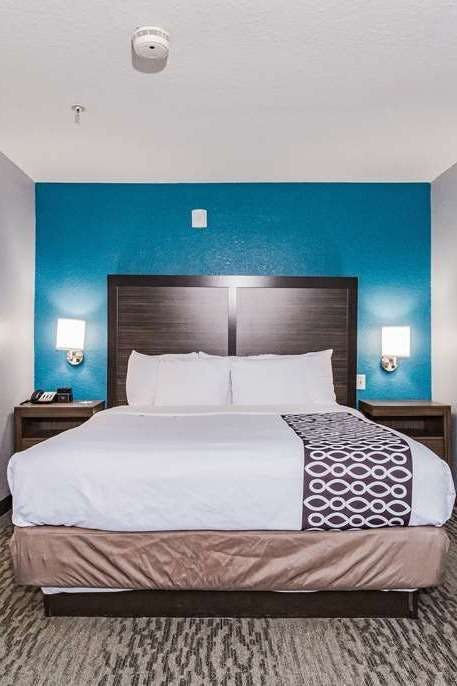 Hotel La Quinta Inn & Suites by Wyndham Tomball photo 1