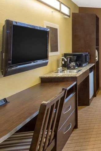 Hotel Microtel Inn & Suites by Wyndham Mansfield photo 3