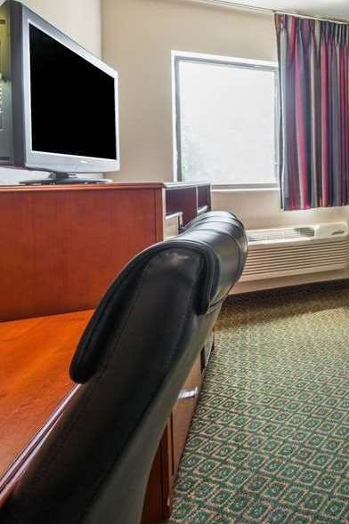 Hotel Super 8 by Wyndham St Charles photo 4