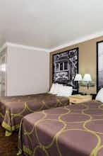 Hotel Super 8 Vacaville photo 2