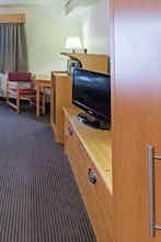 Hotel AmericInn by Wyndham Sturgeon Bay photo 3