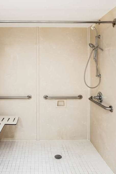 Hotel Days Inn & Suites by Wyndham Tyler photo 5