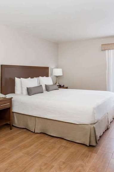 Hotel Baymont by Wyndham Lazaro Cardenas photo 1