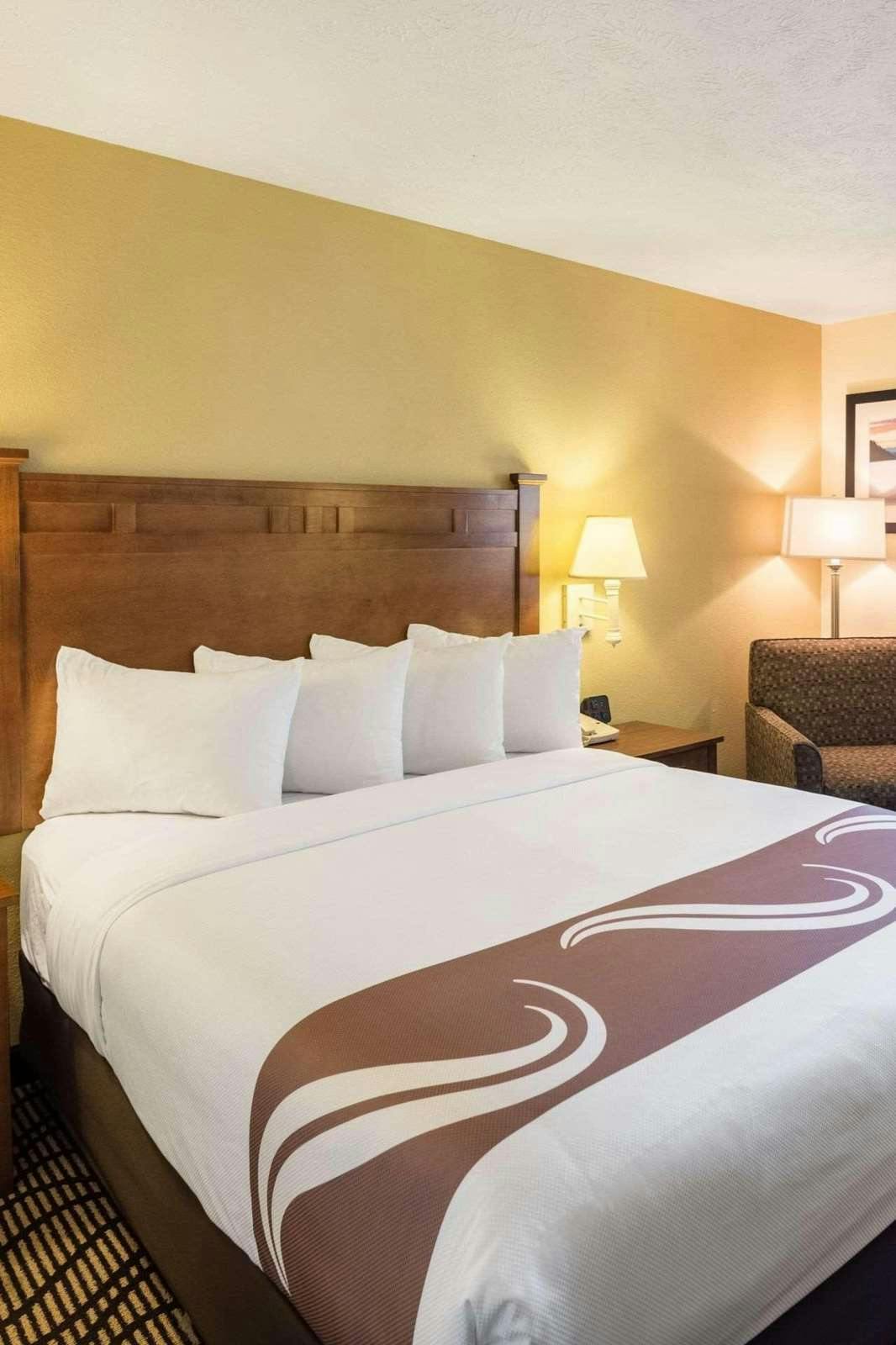 Hotel Quality Inn & Suites Coeur d'Alene photo 1