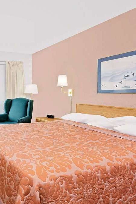 Hotel Super 8 by Wyndham Cut Bank photo 1