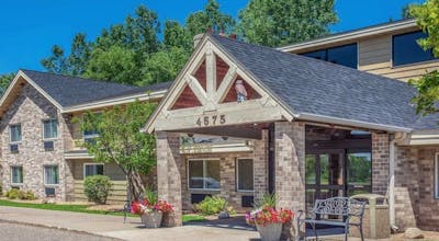 AmericInn by Wyndham White Bear Lake St. Paul