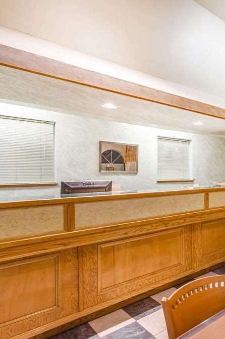 Hotel Days Inn by Wyndham Bishop photo 2