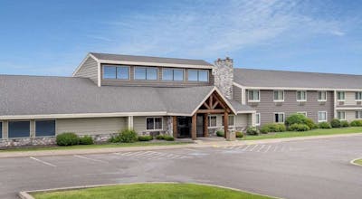 AmericInn by Wyndham Two Harbors Near Lake Superior