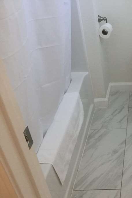 Hotel Travelodge by Wyndham Crescent City photo 4