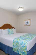 Hotel Days Inn Maui Oceanfront photo 1