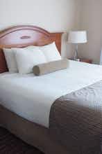 Hotel Ramada Campbell Rvr photo 1