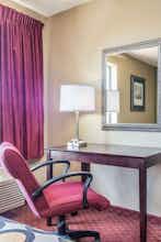 Hotel Super 8 by Wyndham Troy IL/St. Louis Area photo 3