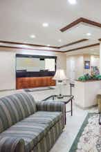 Hotel Baymont Hot Springs photo 5