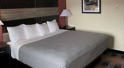 Baymont by Wyndham Waupun