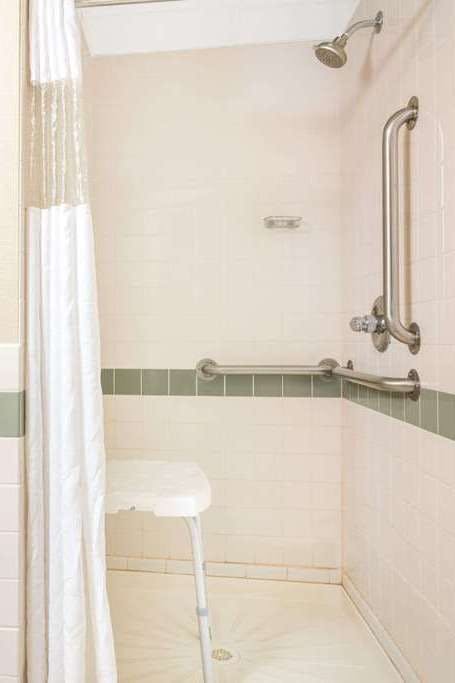 Hotel Baymont by Wyndham Baxter/Brainerd Area photo 5