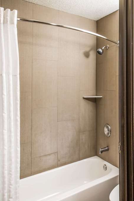 Hotel Super 8 by Wyndham Altoona photo 5