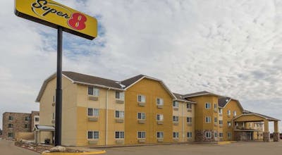 Super 8 by Wyndham Altoona