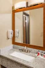Hotel Super 8 by Wyndham Altoona photo 4