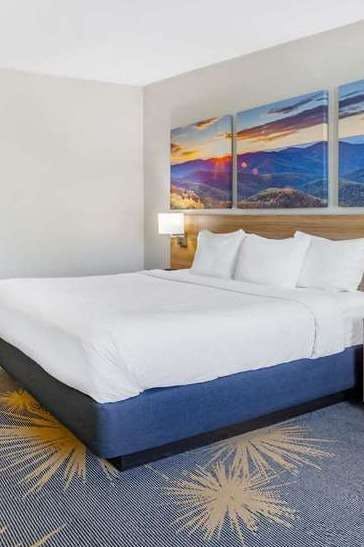 Hotel Days Inn by Wyndham Roanoke/Hollins Near I-81 photo 1