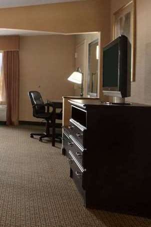 Hotel Days Inn by Wyndham Longview South photo 3