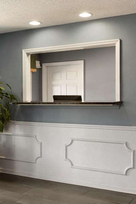 Hotel Baymont by Wyndham Warner Robins photo 5