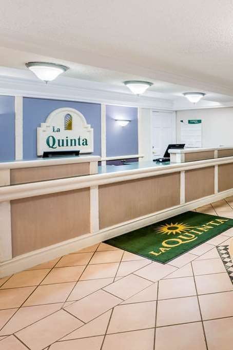 Hotel La Quinta Inn by Wyndham Lufkin photo 5